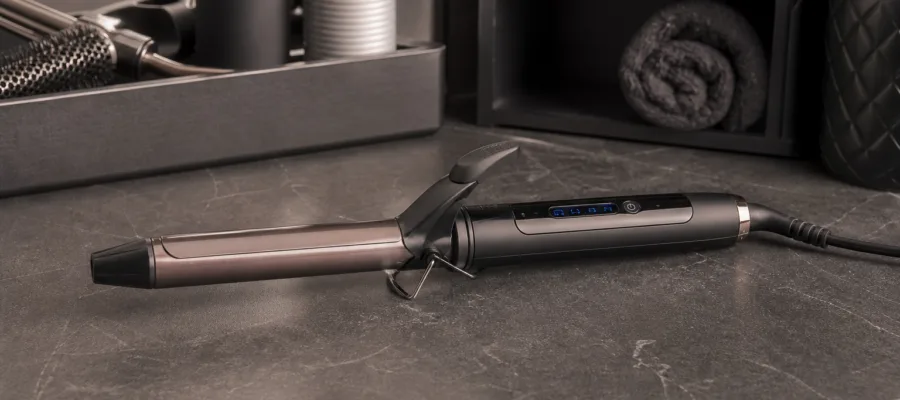 Lockenstab mit praeziser Temperaturkontrolle fuer professionelle Stylisten und Heimanwender